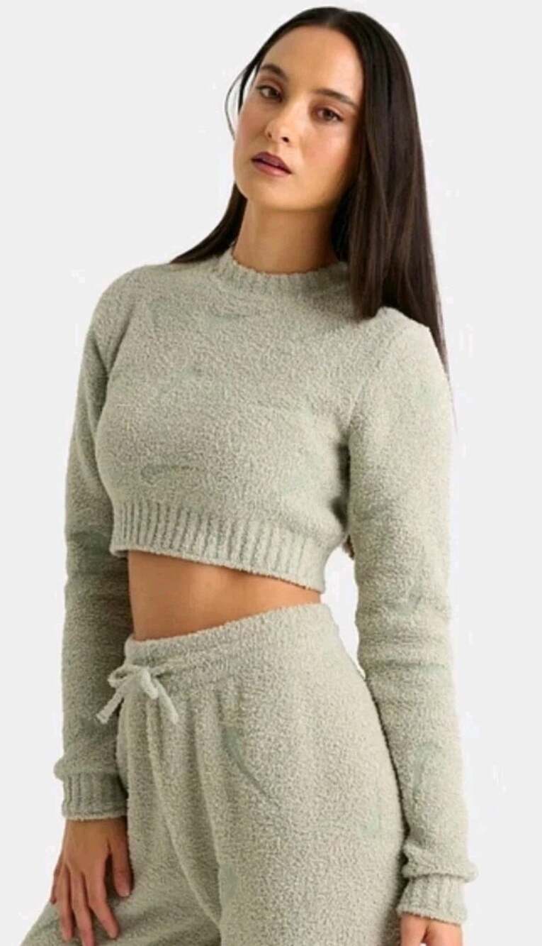 Nike Sportswear Phoenix Crop Sweater Cozy Boucle Sz Large Top Jade FZ1716